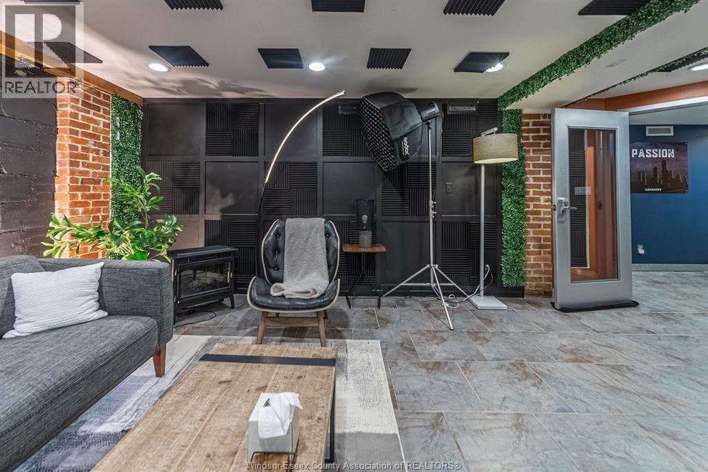 Photo 9 of 4769 Wyandotte Street East, Windsor ON