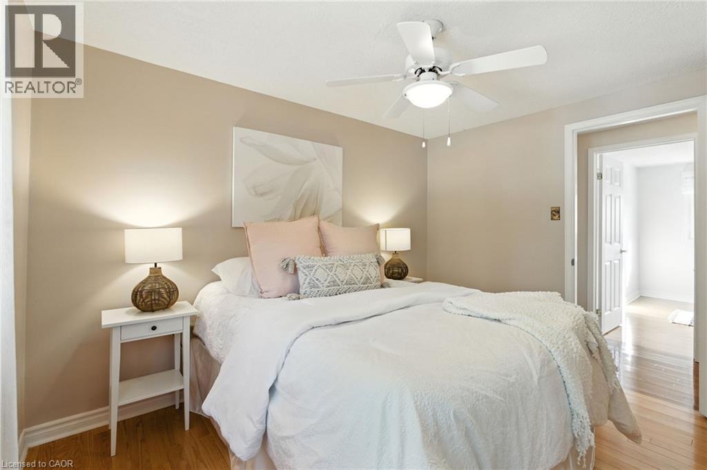 Photo 26 of 252 Mississaga Street, Oakville ON