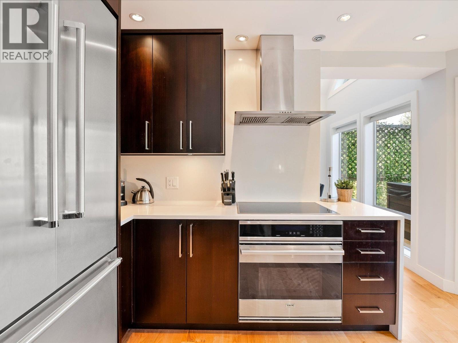 6252 PALMER DRIVE, Whistler