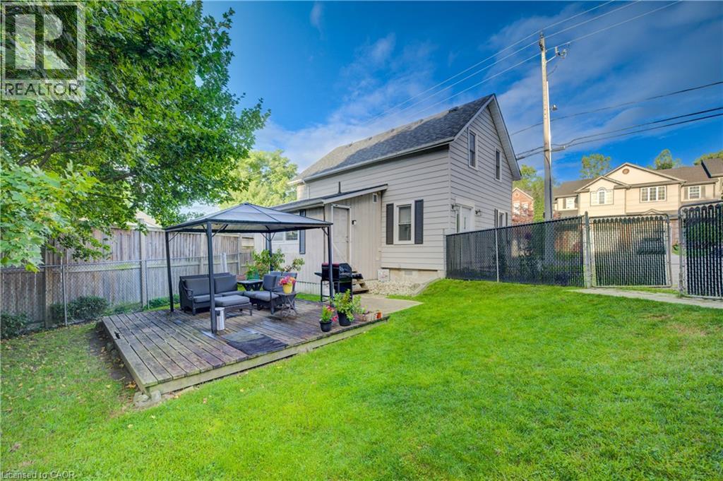 Photo 8 of 64 Woolwich Street, Kitchener ON