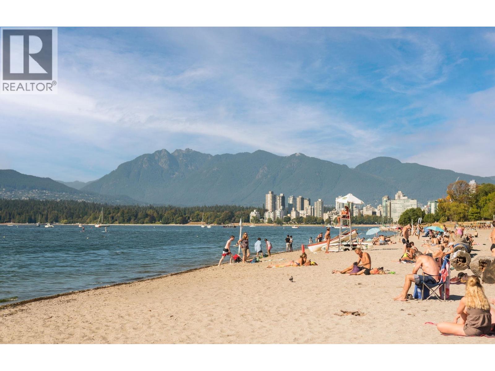Photo 39 of 207 1930 W 3rd Avenue, Vancouver BC