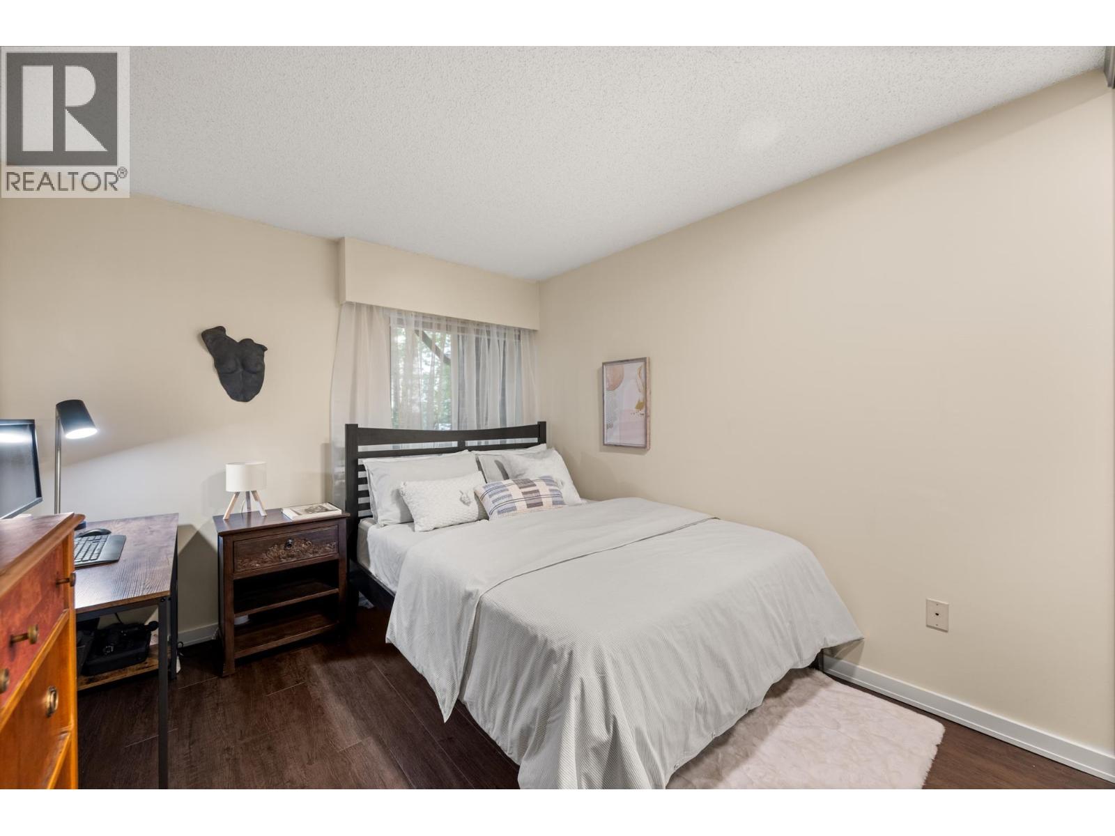 Photo 24 of 207 1930 W 3rd Avenue, Vancouver BC