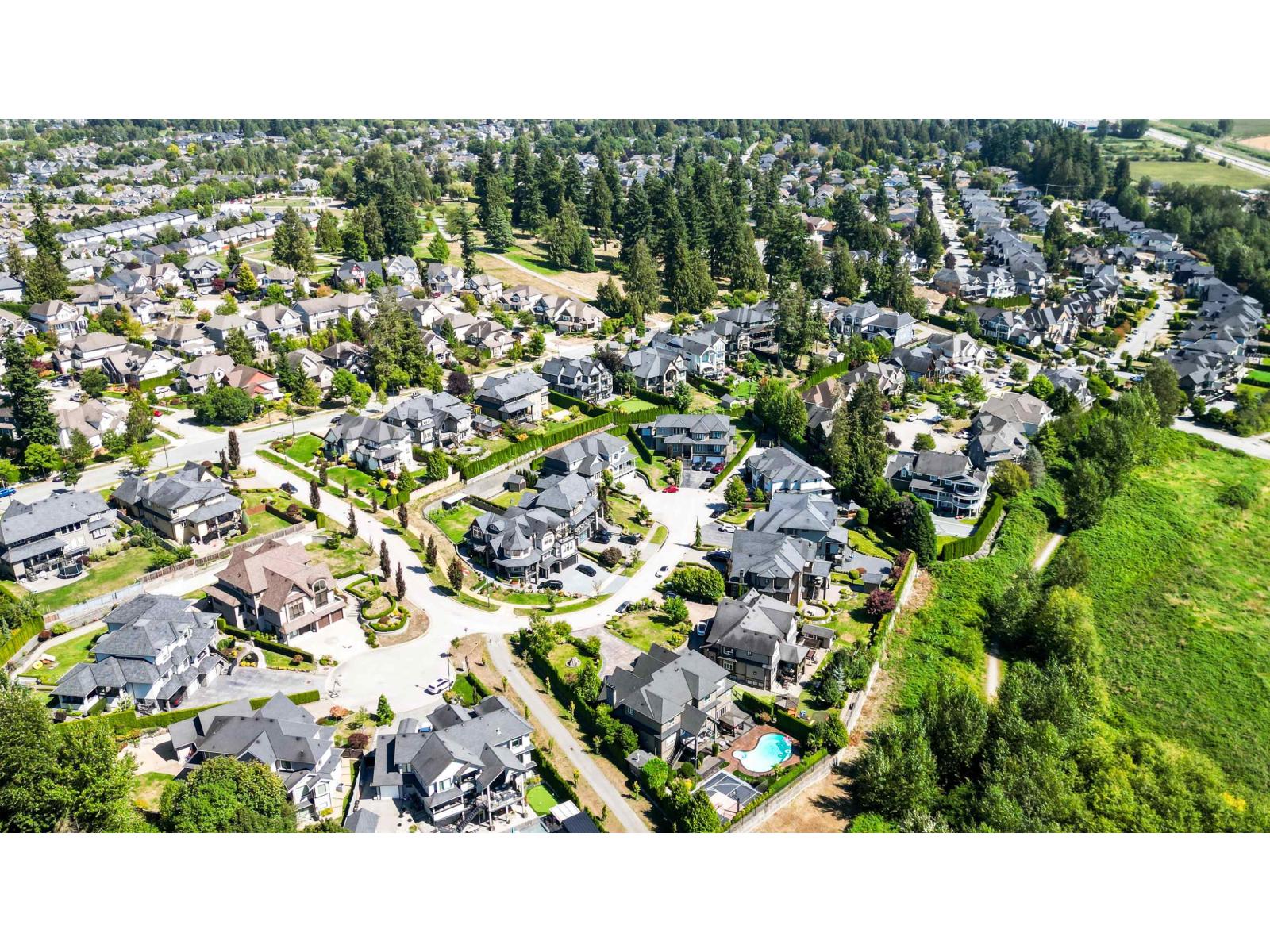 Photo 8 of 16521 58 Avenue, Surrey BC