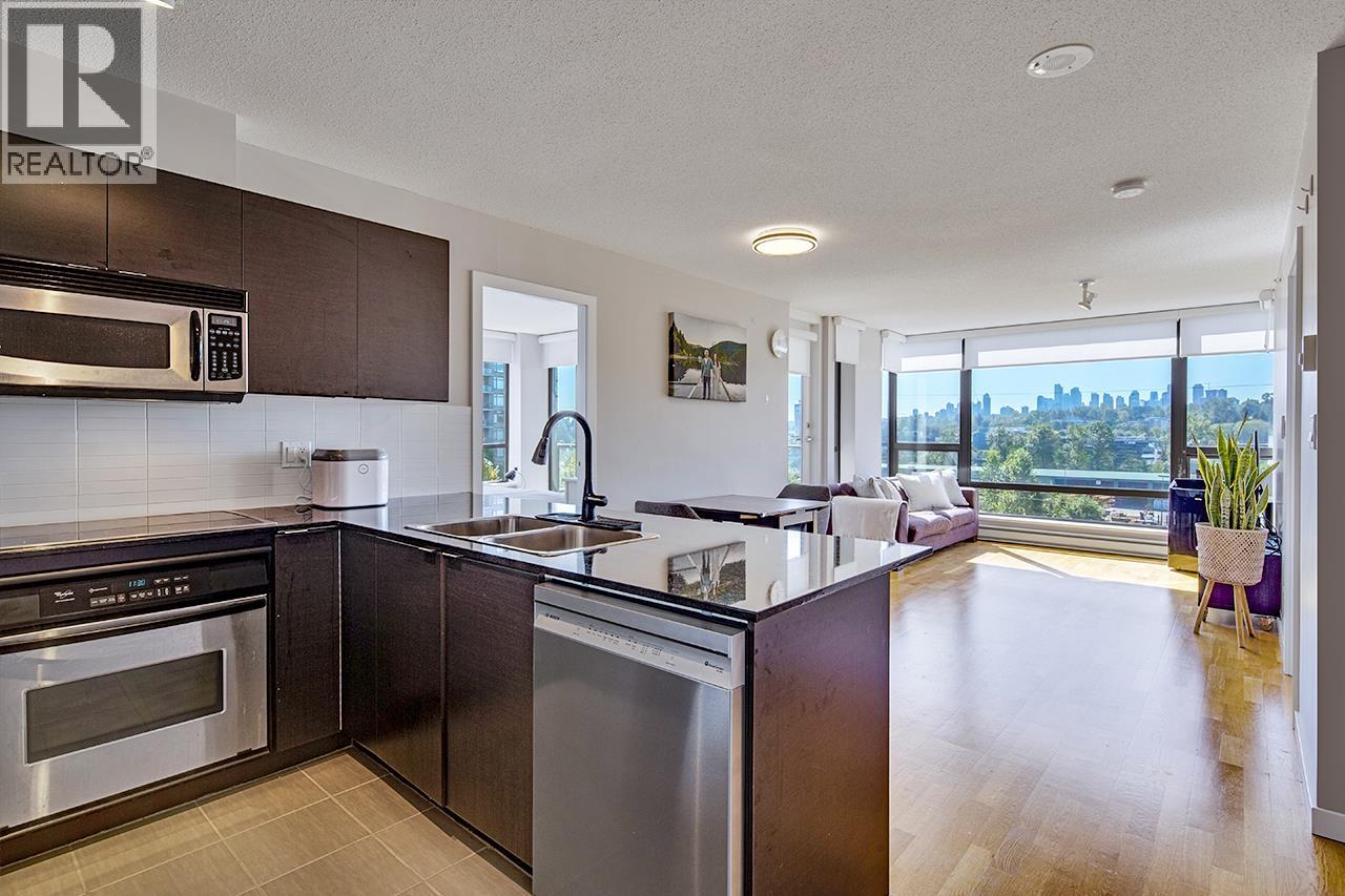 Photo 37 of 806 4178 Dawson Street, Burnaby BC