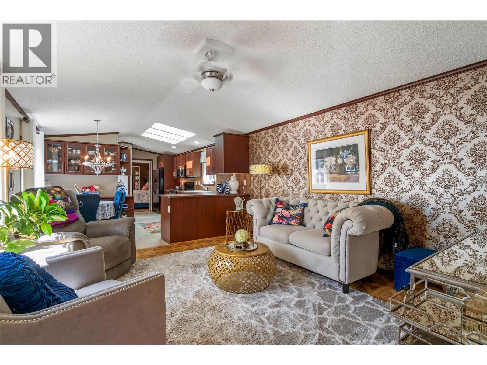 Photo 1 of 3350 10th Avenue Ne Unit 7, Salmon Arm BC