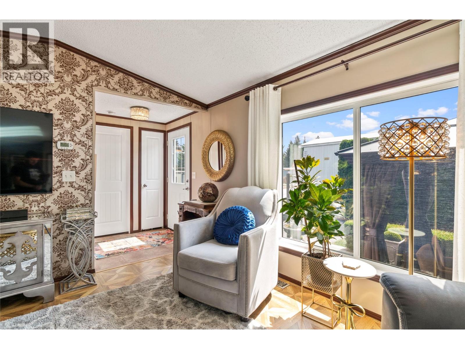 Photo 4 of 3350 10th Avenue Ne Unit 7, Salmon Arm BC