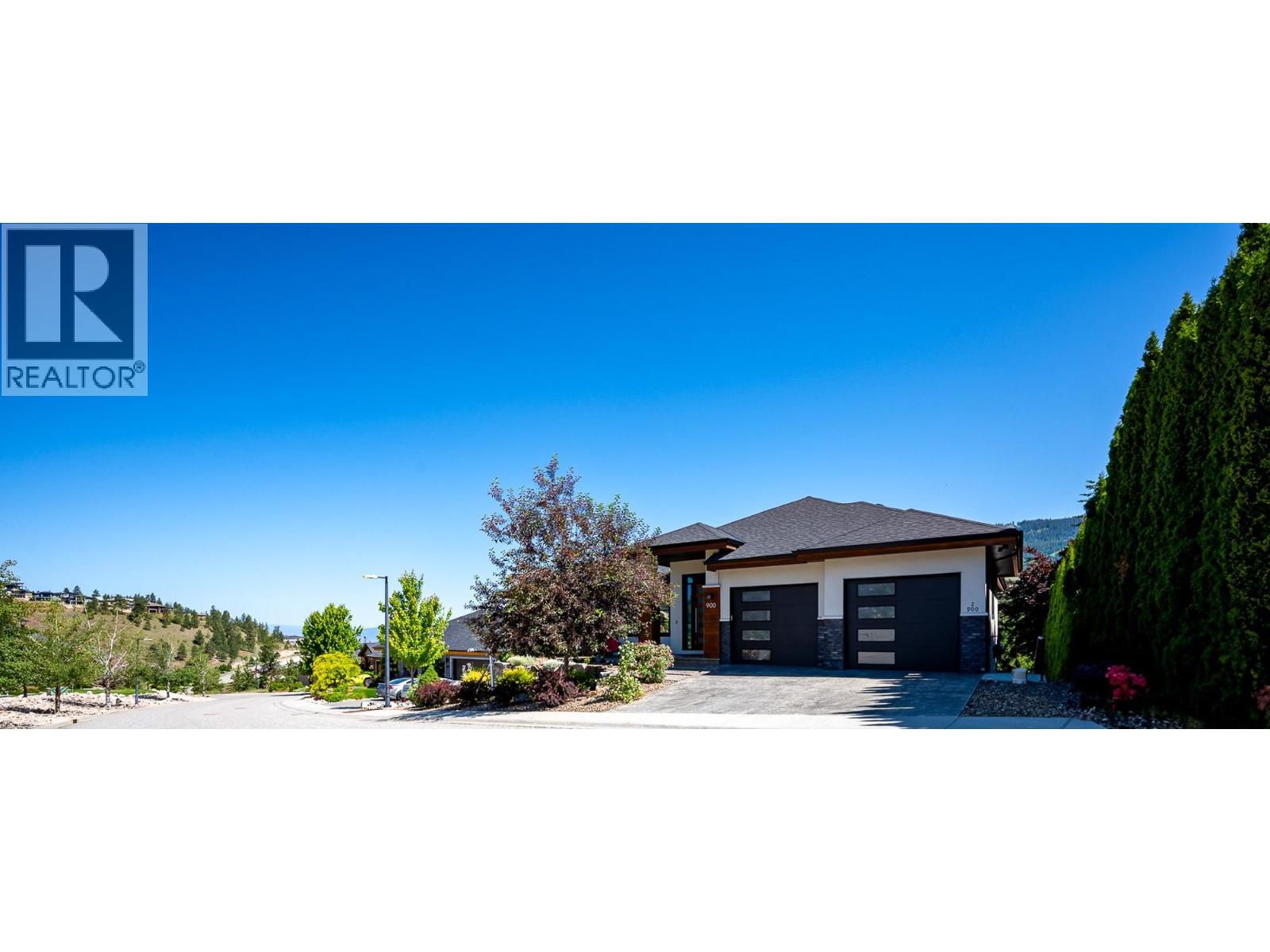 Photo 17 of 900 Stockley Street, Kelowna BC