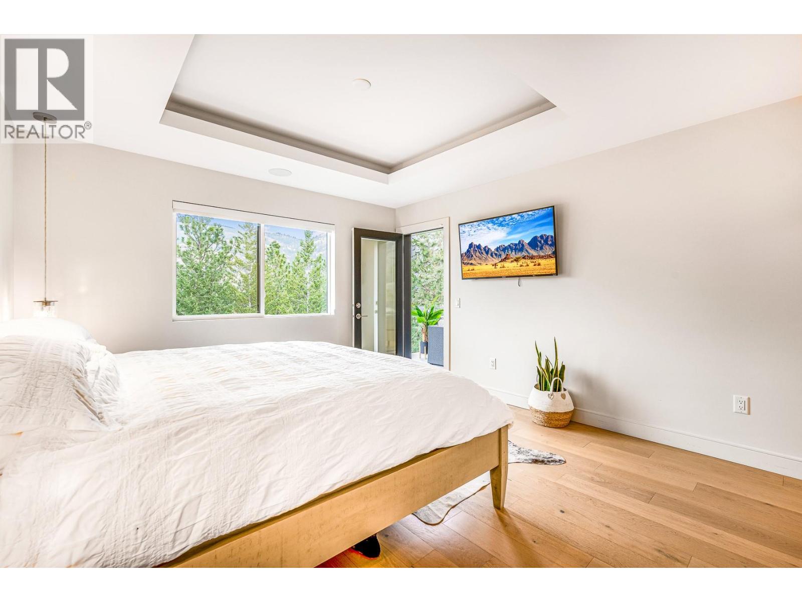 Photo 24 of 900 Stockley Street, Kelowna BC