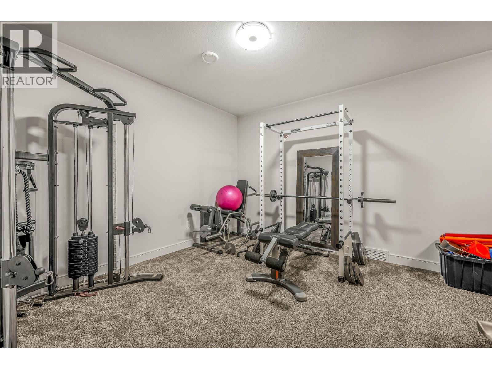 Photo 10 of 900 Stockley Street, Kelowna BC
