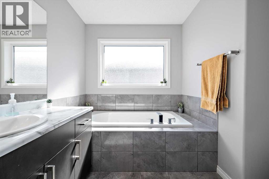 Photo 9 of 17312 126 Street, Edmonton AB