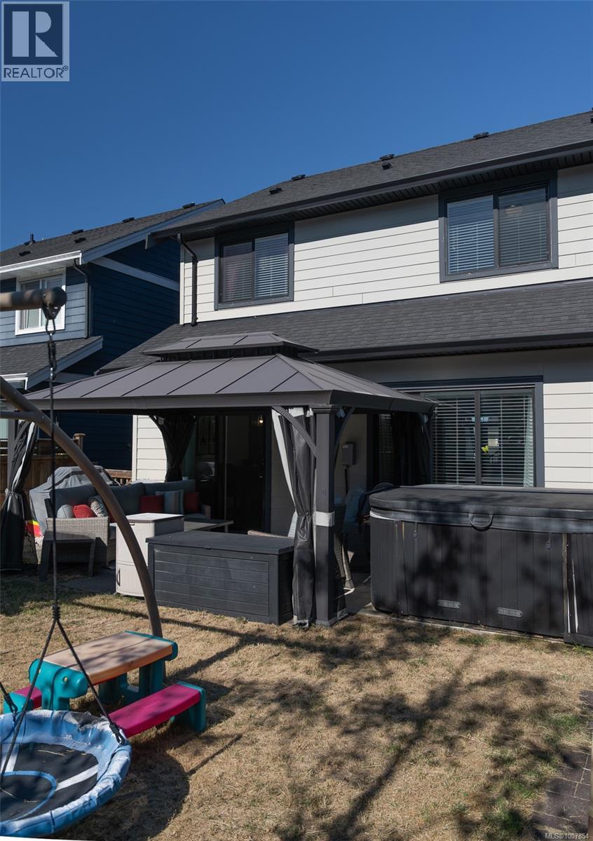 Photo 13 of 1219 Dreamcatcher Pl, Langford BC