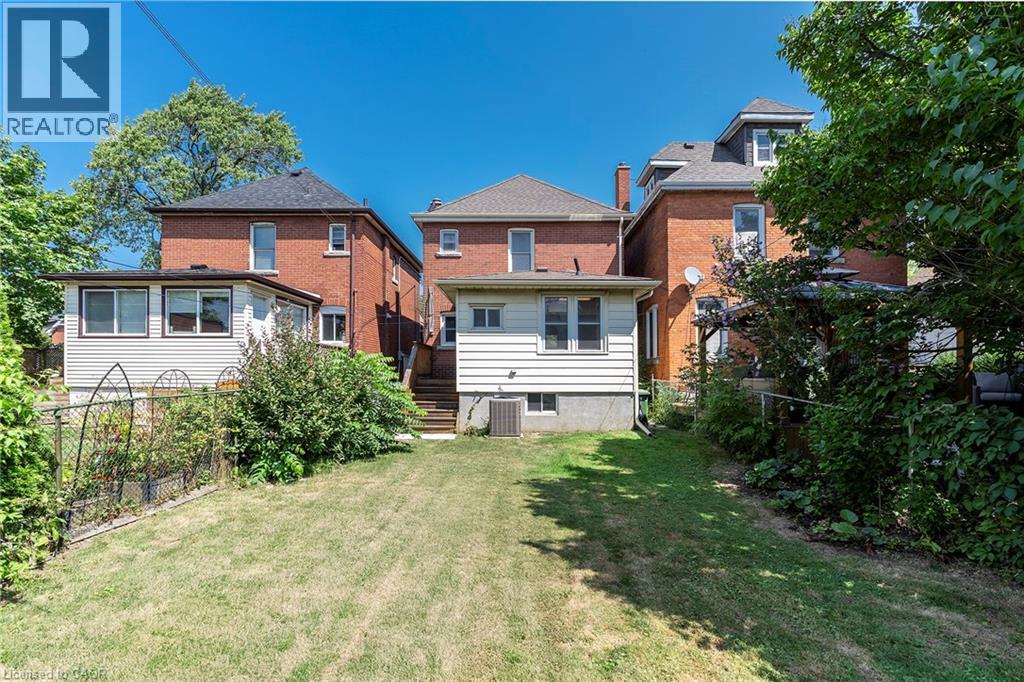 Photo 11 of 62 Alpine Avenue, Hamilton ON