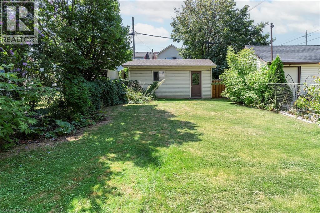 Photo 5 of 62 Alpine Avenue, Hamilton ON