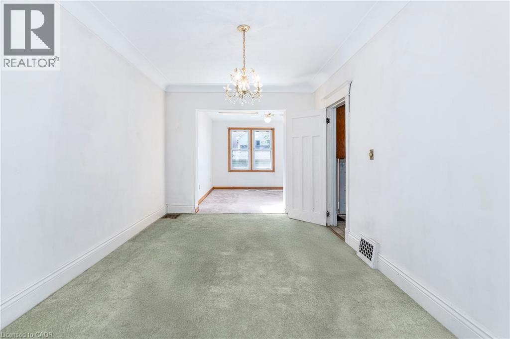 Photo 7 of 62 Alpine Avenue, Hamilton ON