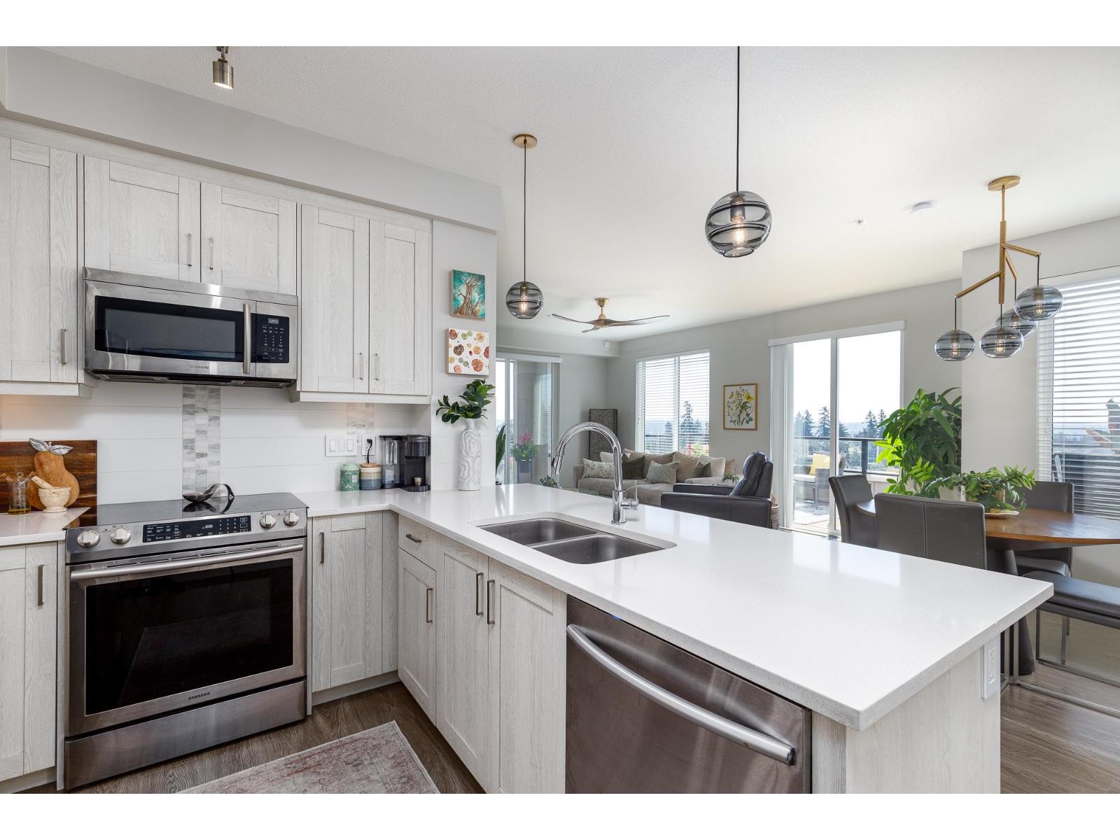 Photo 12 of 501 20826 72 Avenue, Langley BC