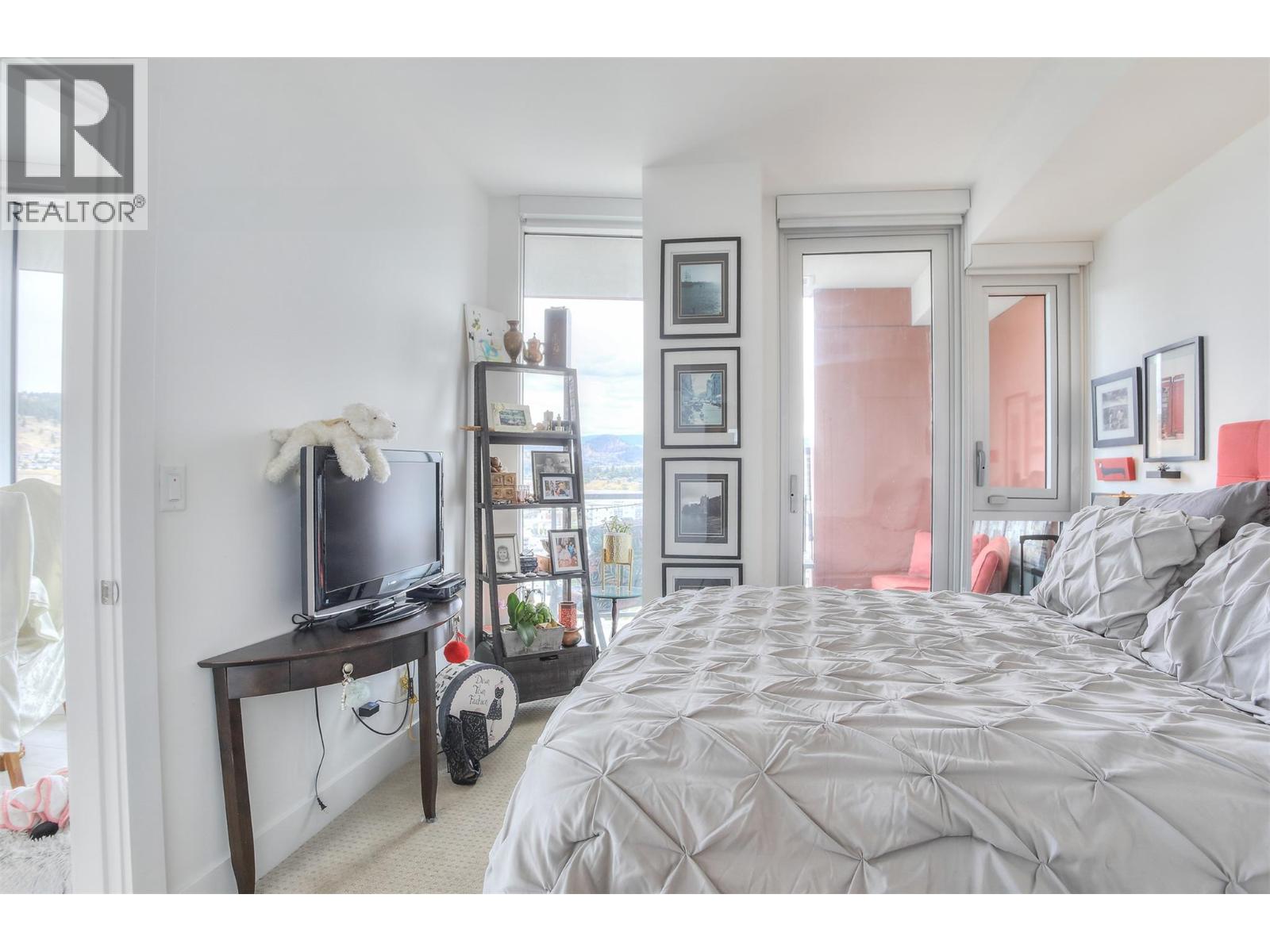 Photo 1 of 1232 Ellis Street Unit 1305, Kelowna BC