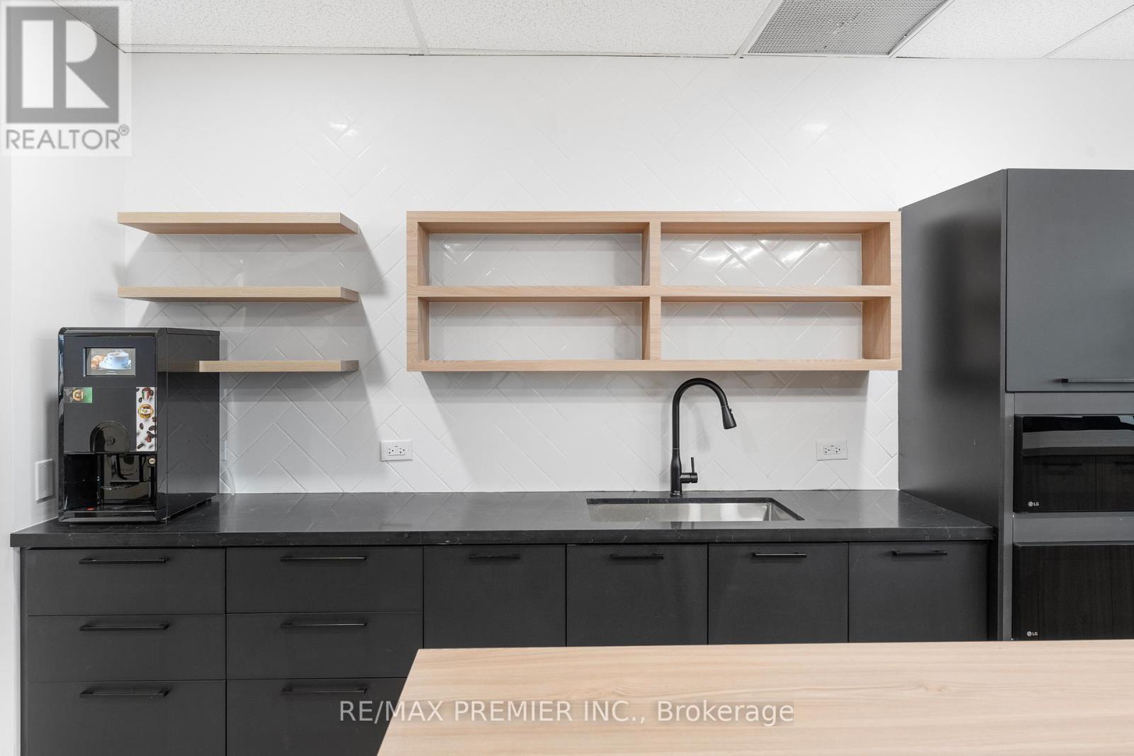 Photo 1 of 700 23 305 Milner Avenue, Toronto ON