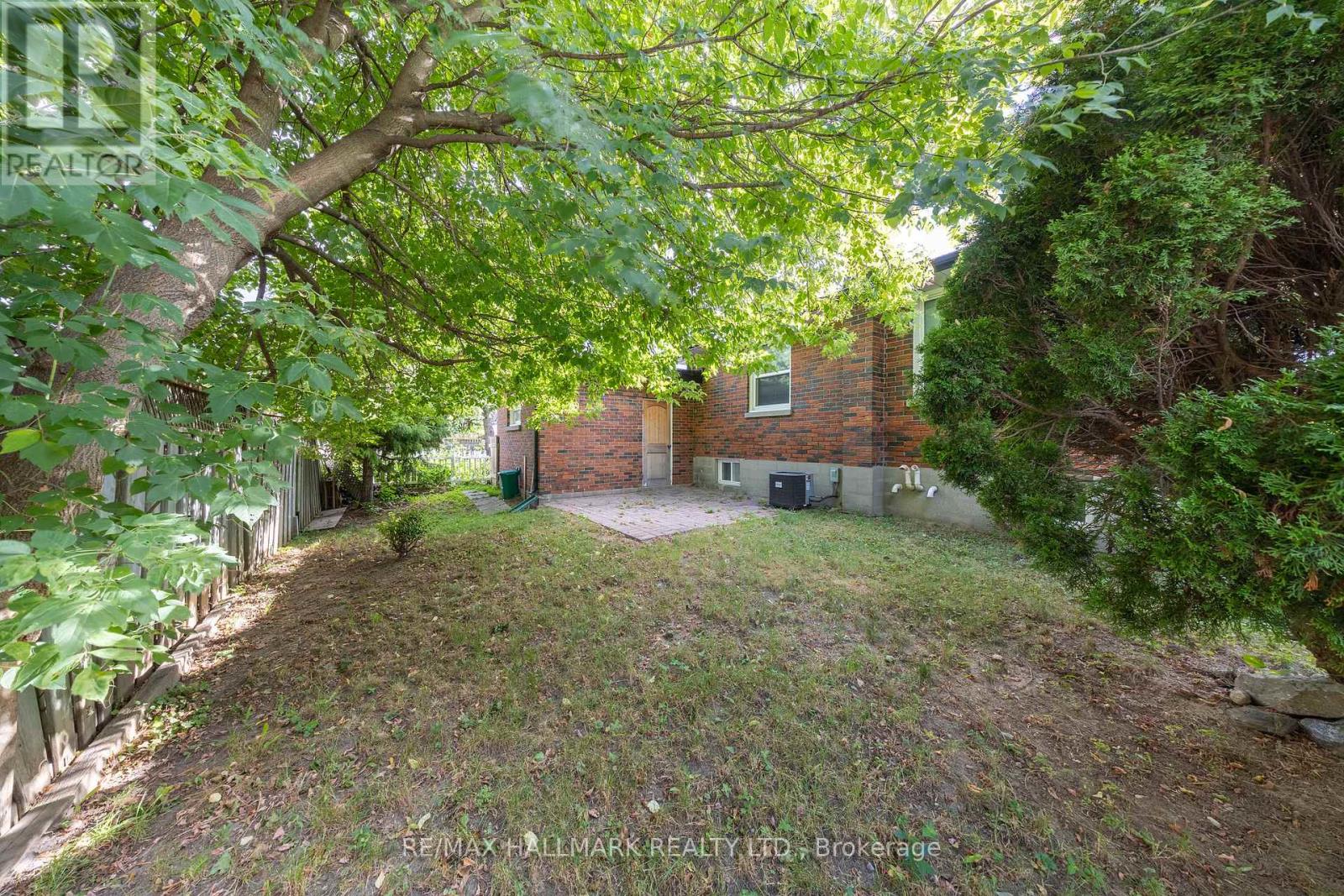 Photo 2 of Main 415 Stevenson Road N, Oshawa ON