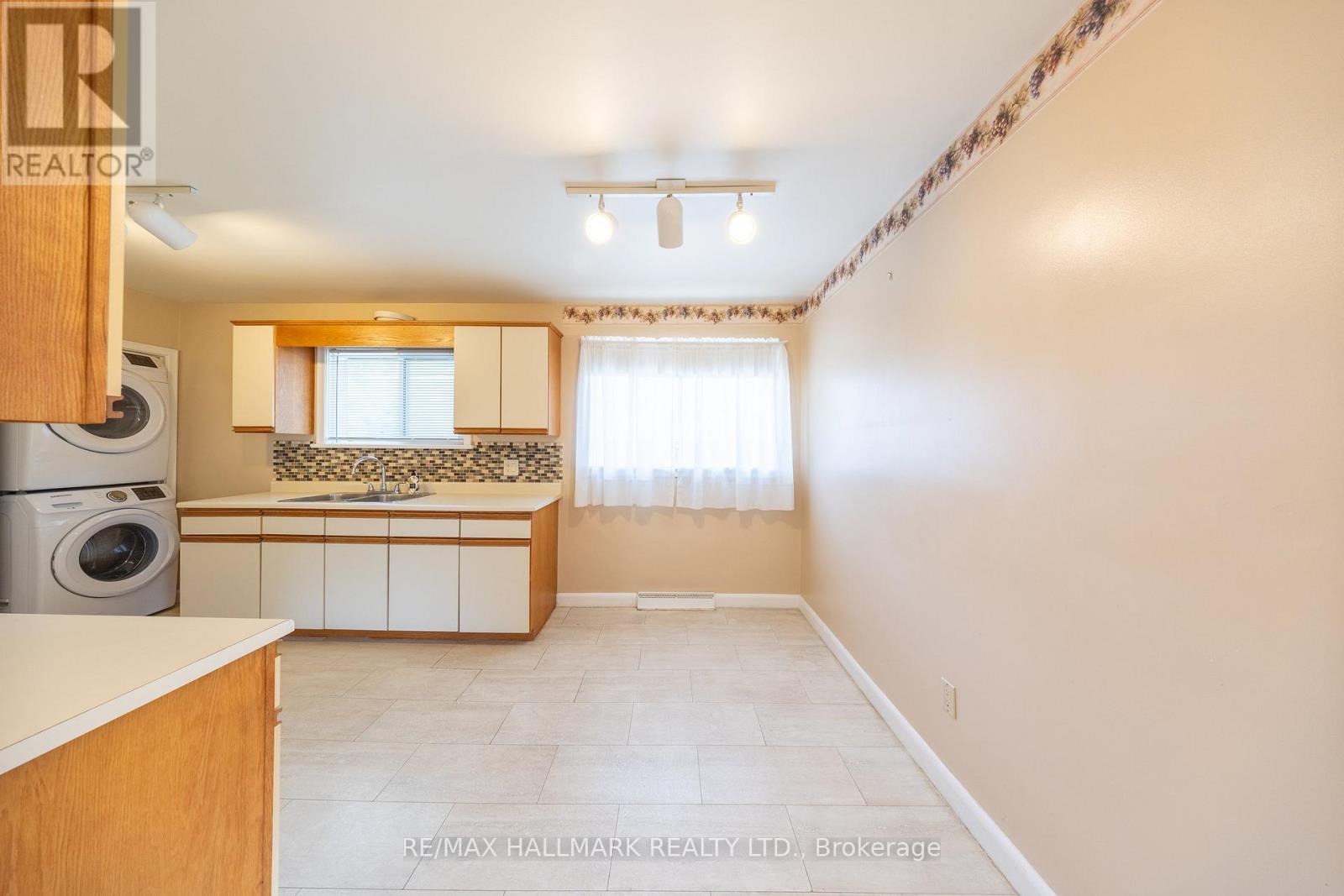Photo 14 of Main 415 Stevenson Road N, Oshawa ON