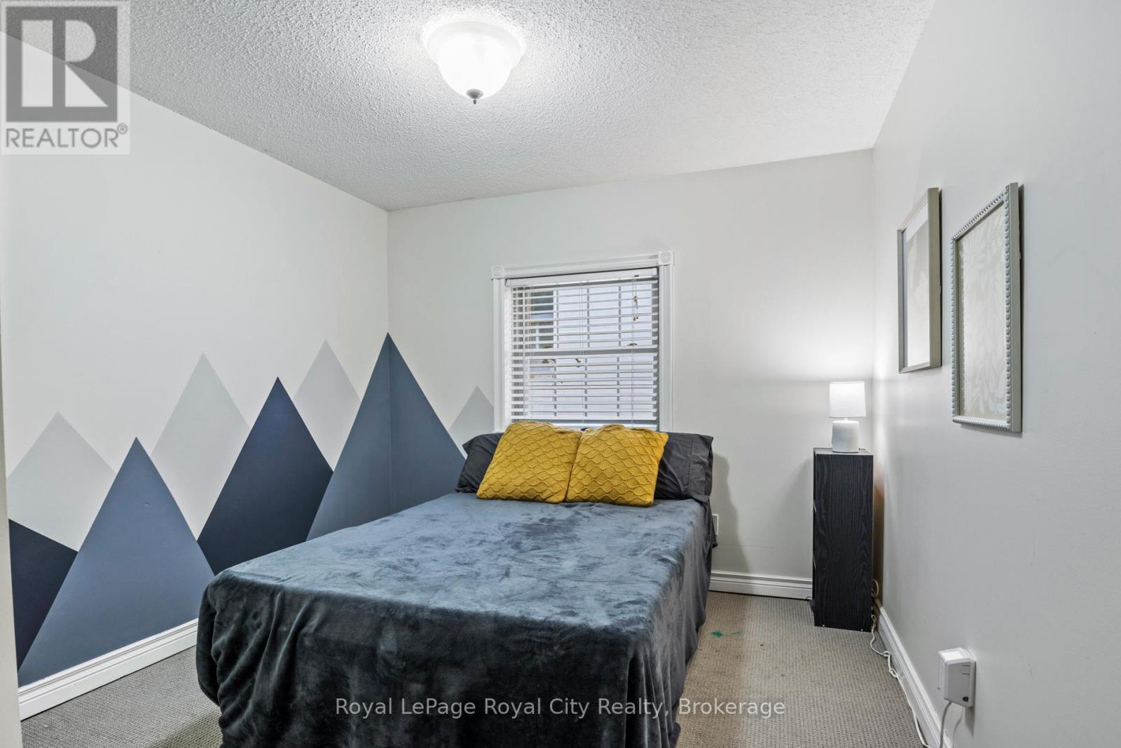 Photo 23 of 209 360 Waterloo Avenue, Guelph ON