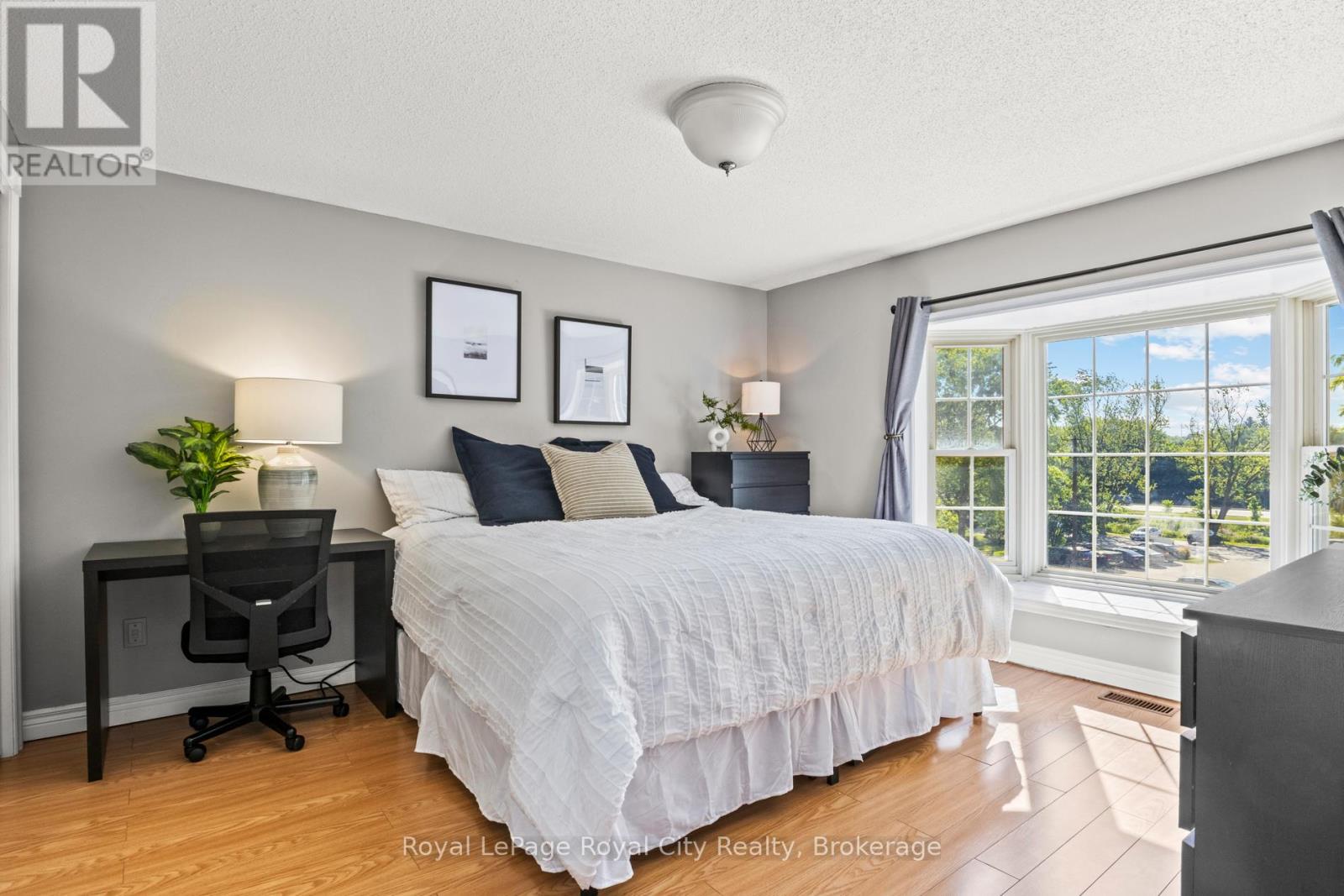 Photo 21 of 209 360 Waterloo Avenue, Guelph ON