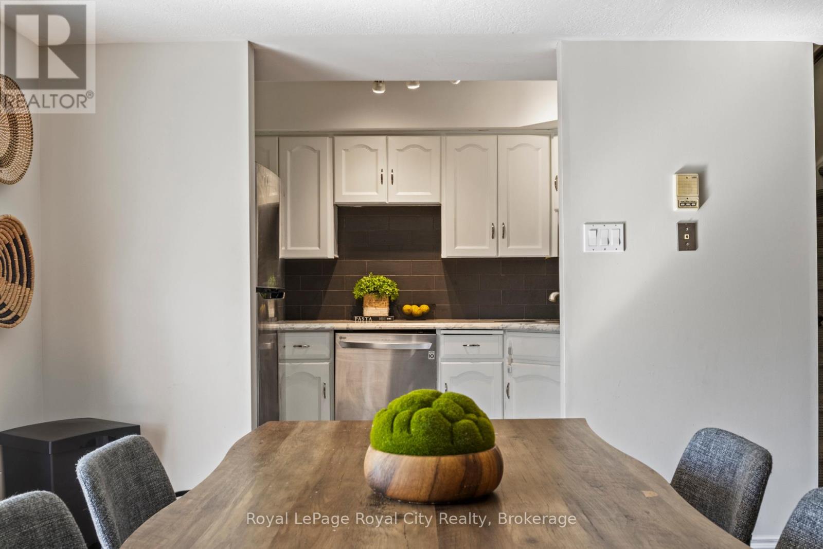 Photo 25 of 209 360 Waterloo Avenue, Guelph ON