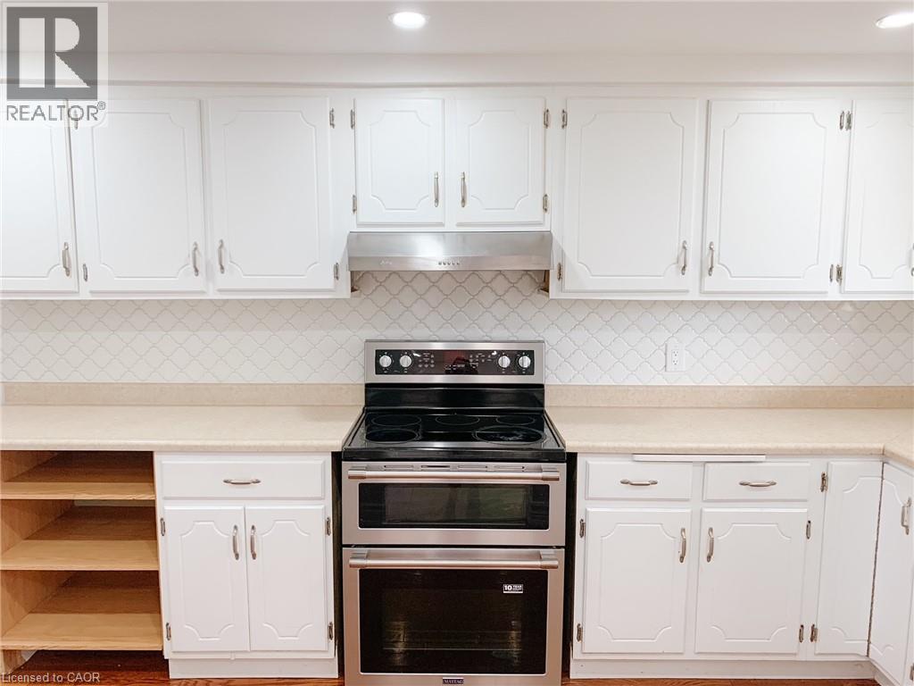 Photo 4 of 109 Biehn Drive Unit Upper, Kitchener ON