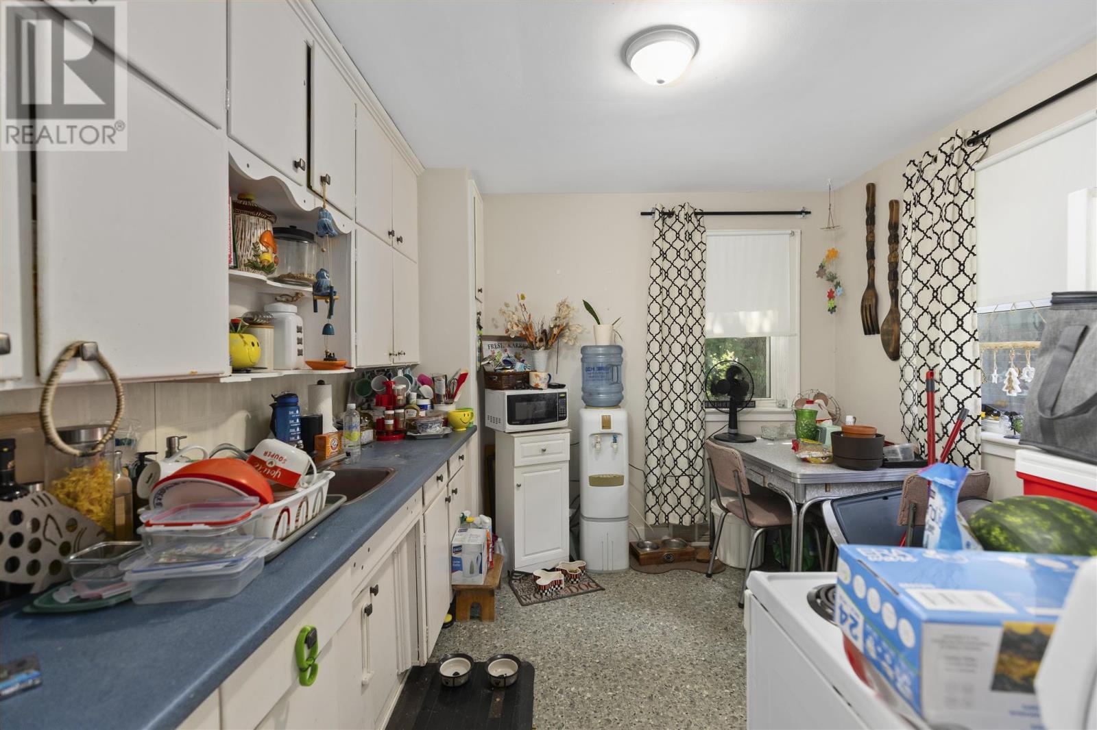 Photo 11 of 731 733 Wellington St E, Sault Ste Marie ON
