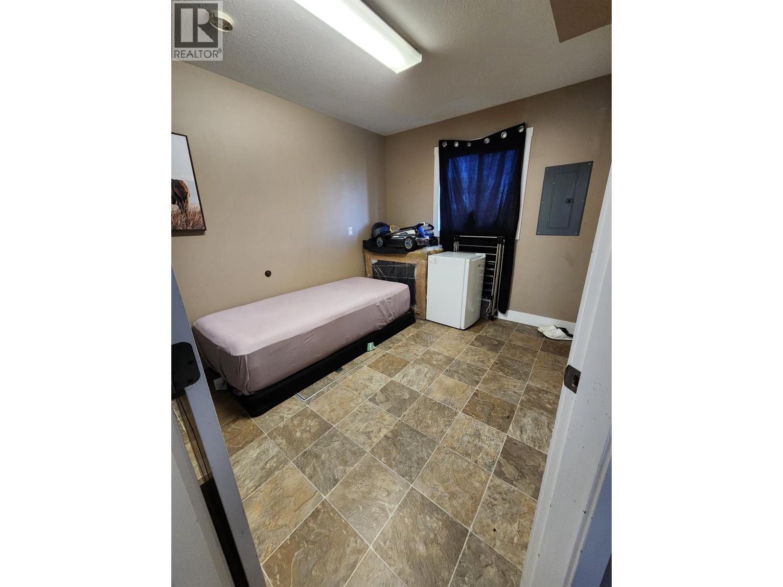 Photo 5 of 8314 87 Street, Fort St John BC