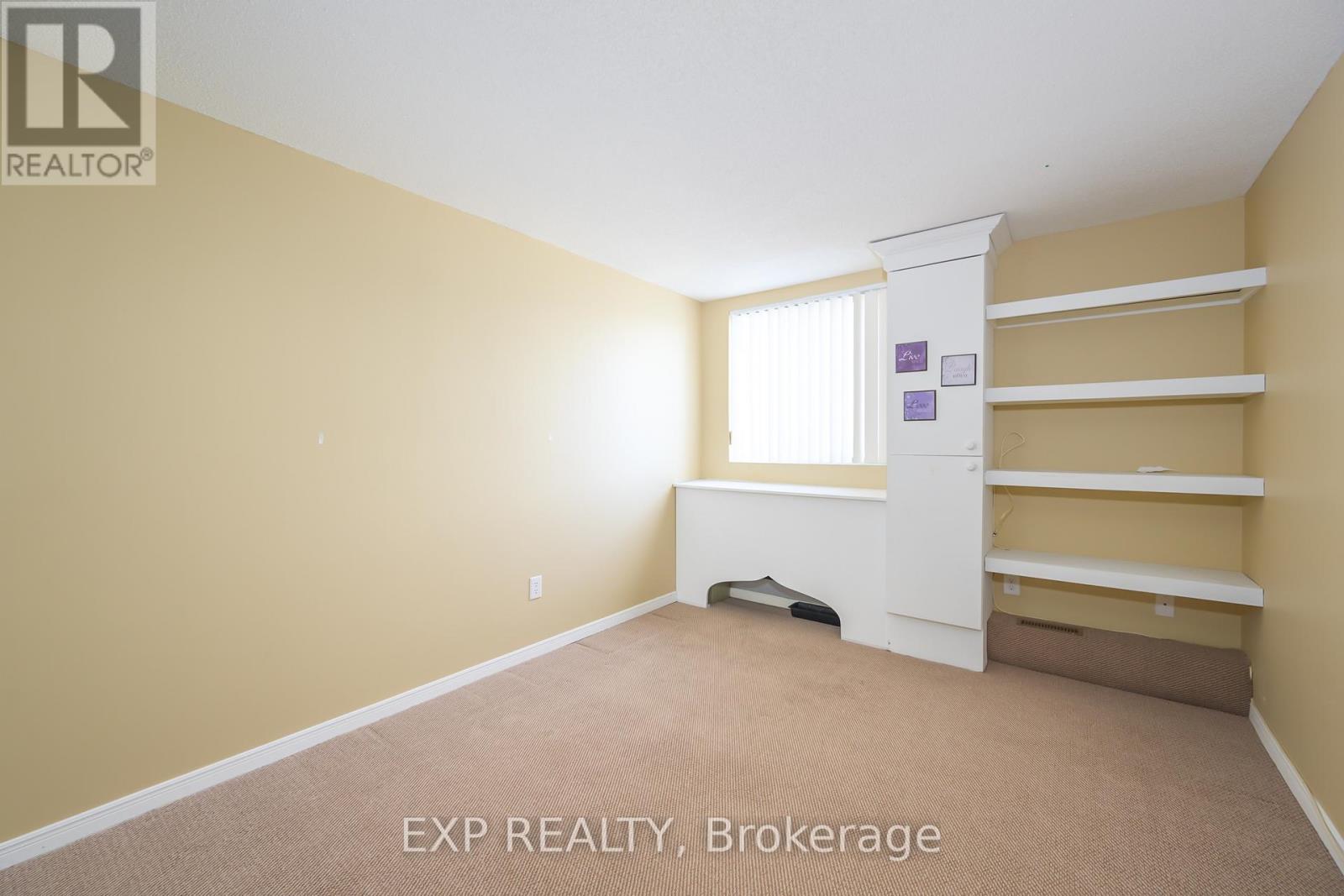 Photo 18 of 910 570 Proudfoot Lane, London North ON