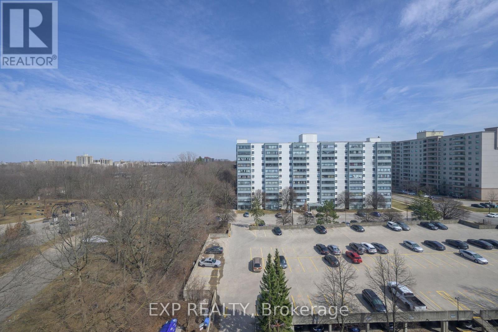 Photo 19 of 910 570 Proudfoot Lane, London North ON