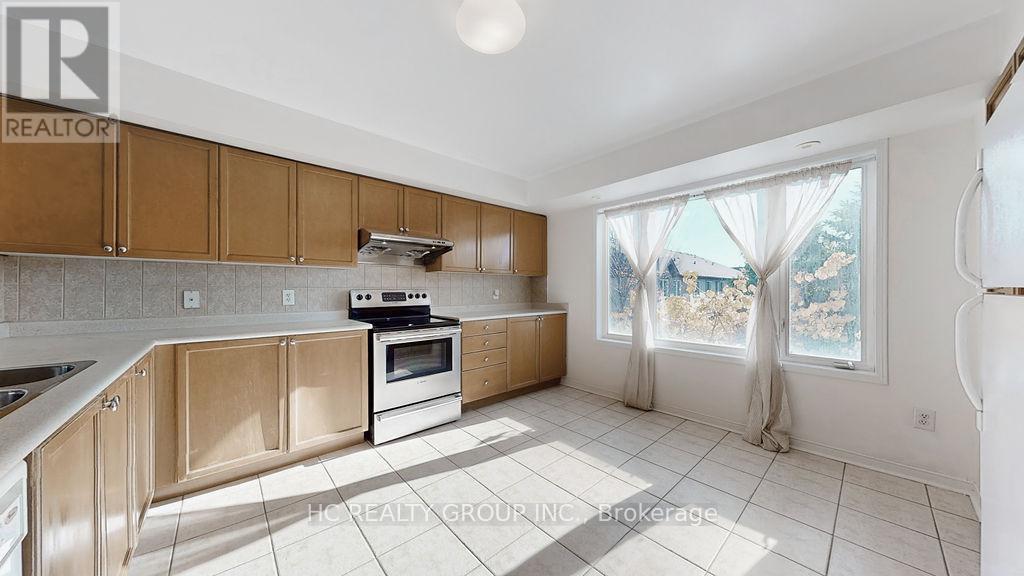 Photo 3 of 268 4975 Southampton Drive, Mississauga ON