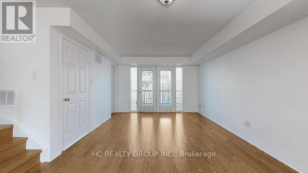 Photo 37 of 268 4975 Southampton Drive, Mississauga ON