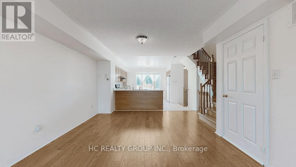 Photo 21 of 268 4975 Southampton Drive, Mississauga ON