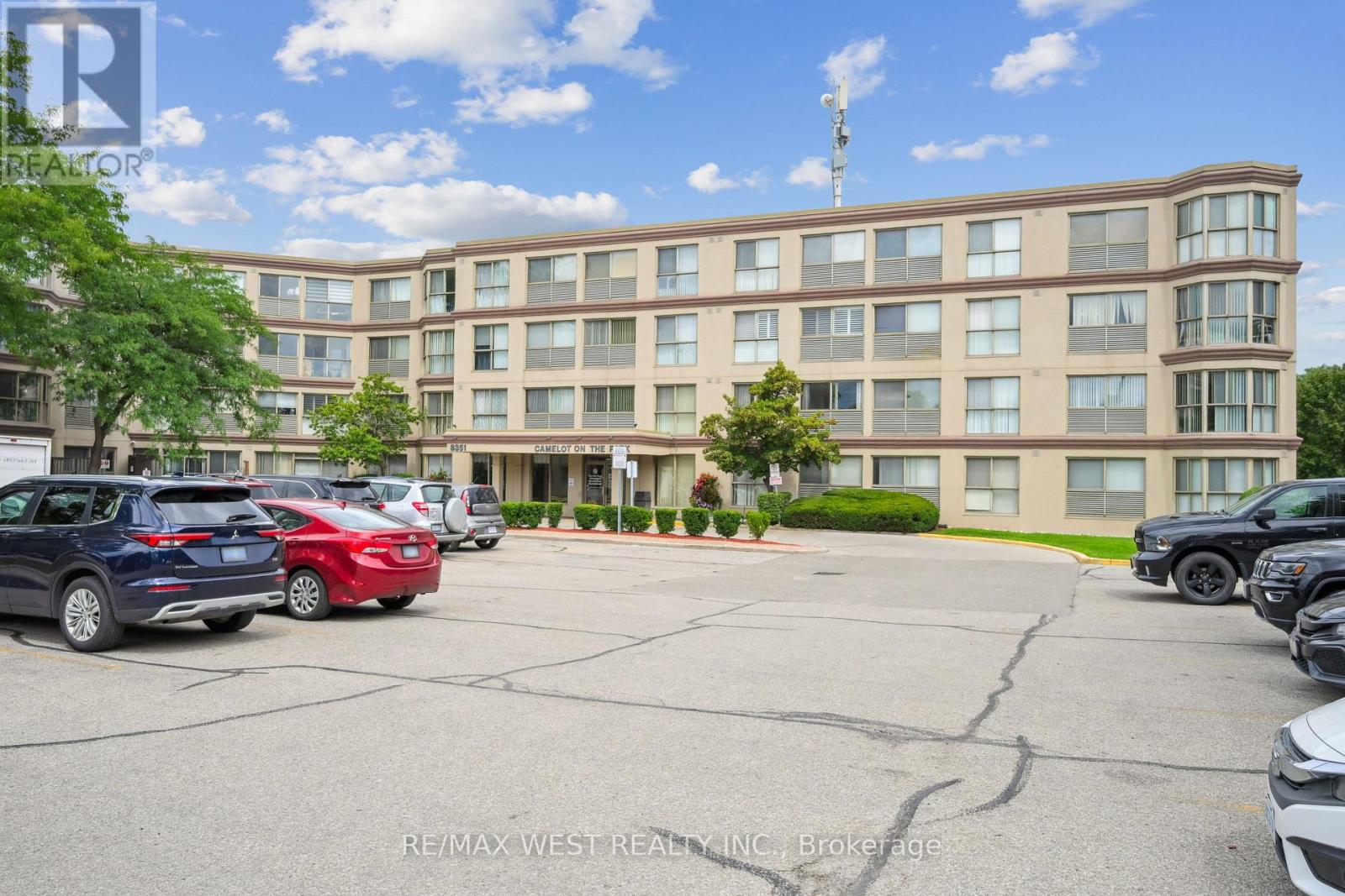 Photo 2 of 241 8351 Mclaughlin Road S, Brampton ON