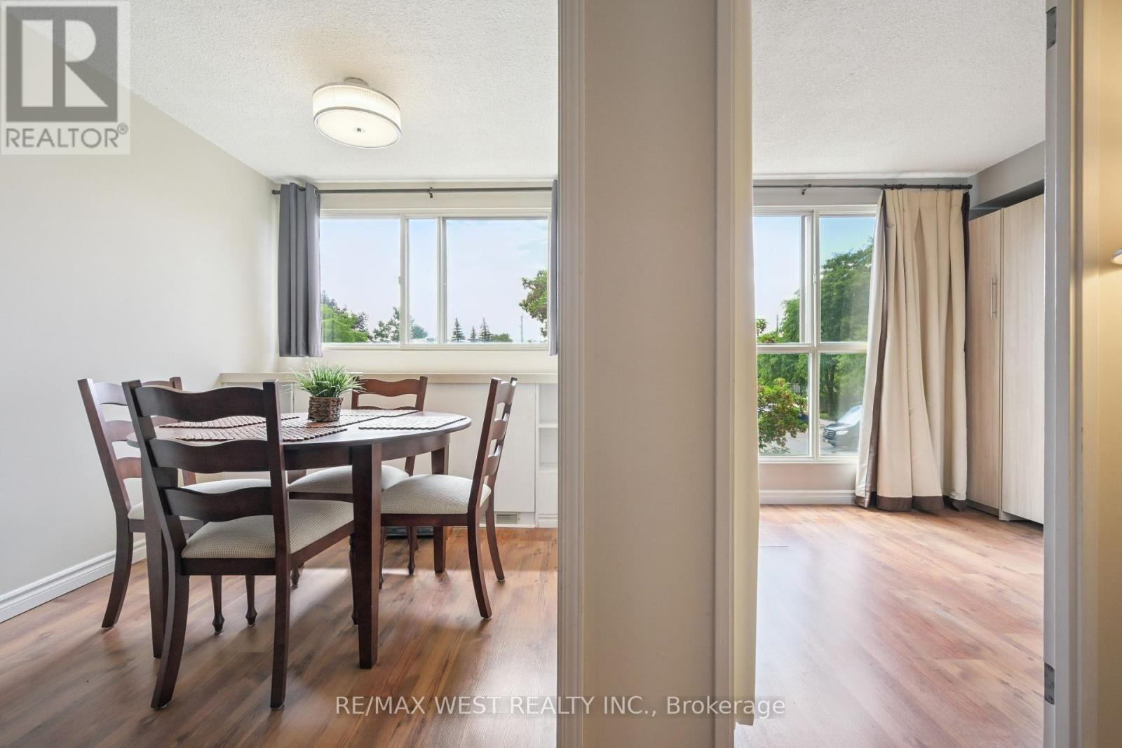 Photo 5 of 241 8351 Mclaughlin Road S, Brampton ON