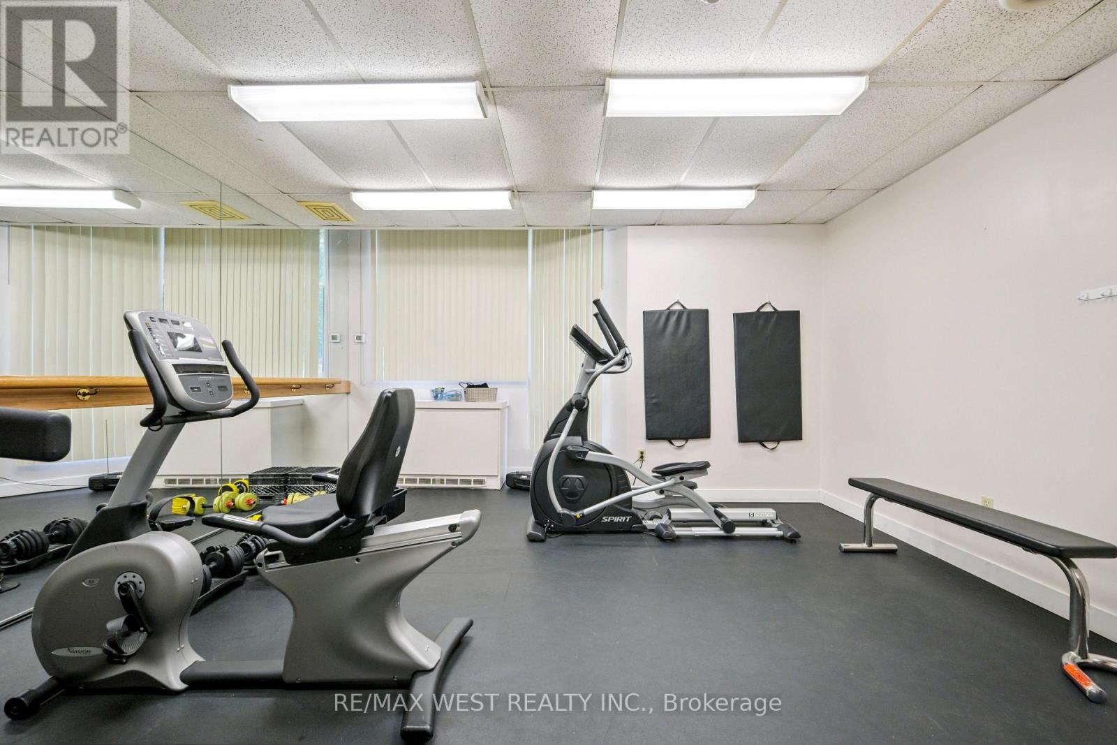 Photo 8 of 241 8351 Mclaughlin Road S, Brampton ON