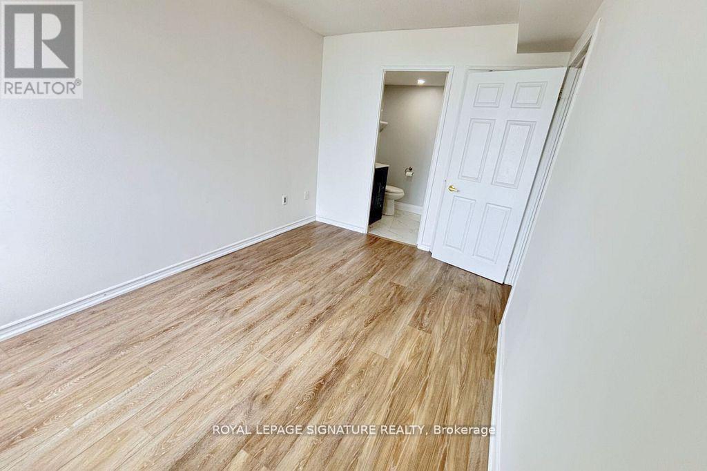 Photo 10 of 1405 4470 Tucana Court, Mississauga ON