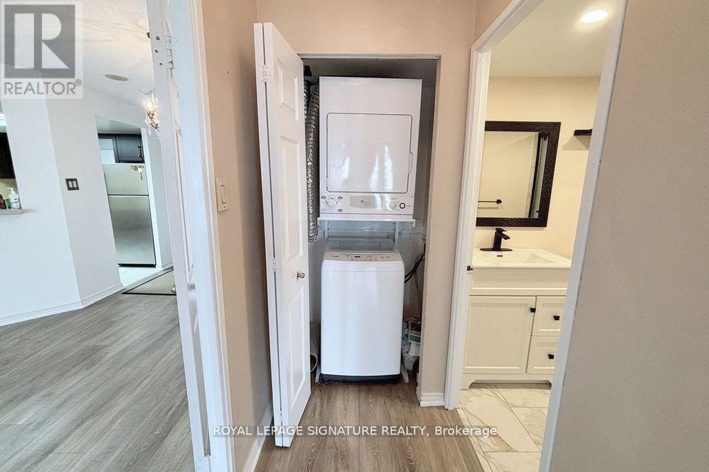 Photo 16 of 1405 4470 Tucana Court, Mississauga ON