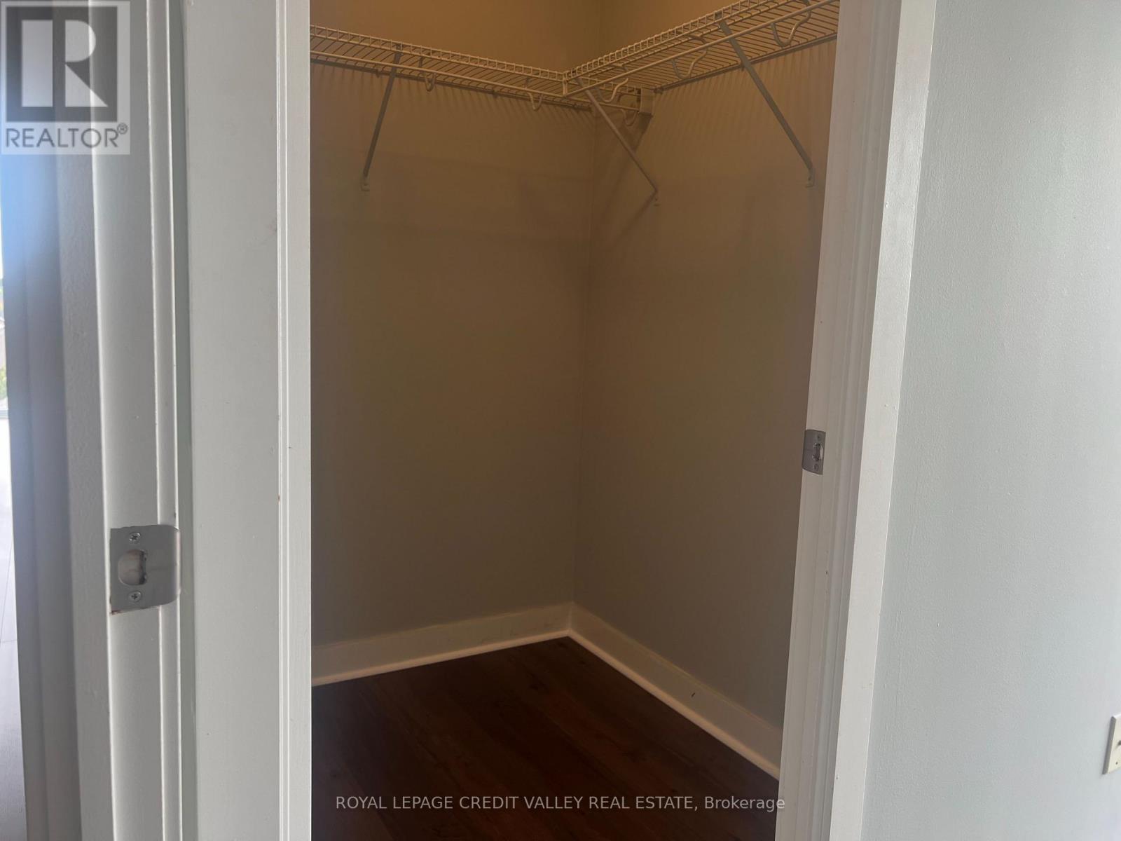 Photo 13 of D 416 5220 Dundas Street, Burlington ON