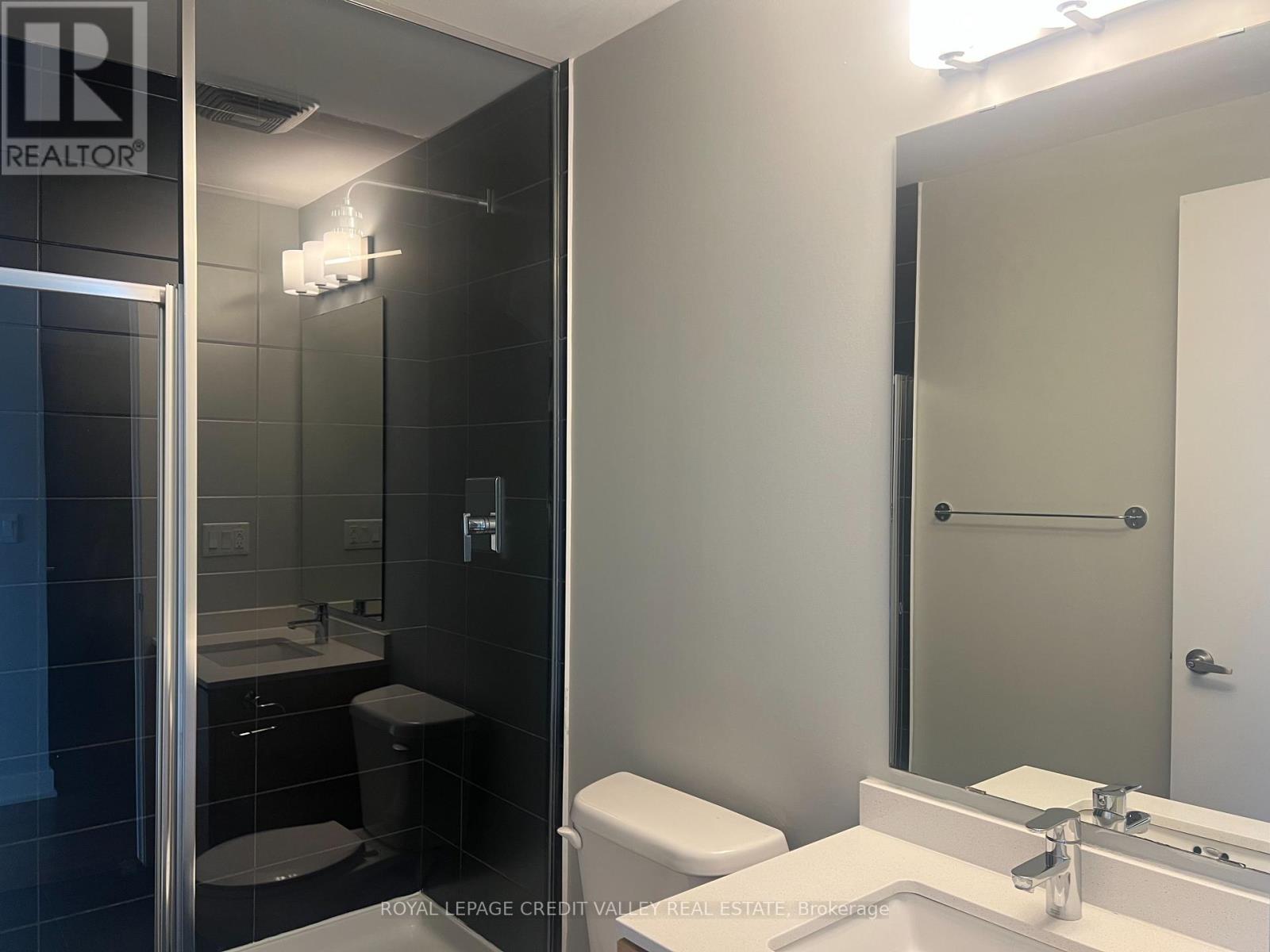 Photo 2 of D 416 5220 Dundas Street, Burlington ON