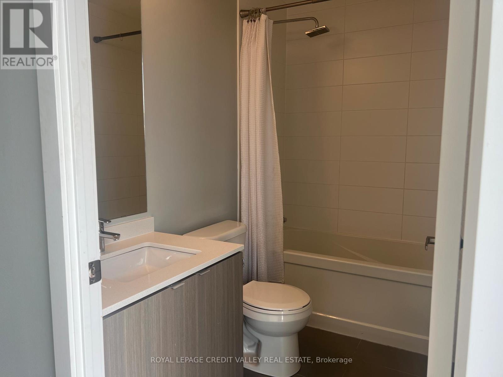 Photo 16 of D 416 5220 Dundas Street, Burlington ON