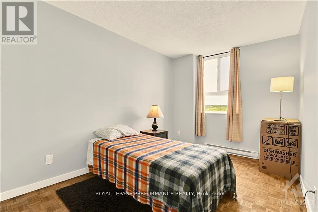 Photo 23 of 1115 2020 Jasmine Crescent, Ottawa ON