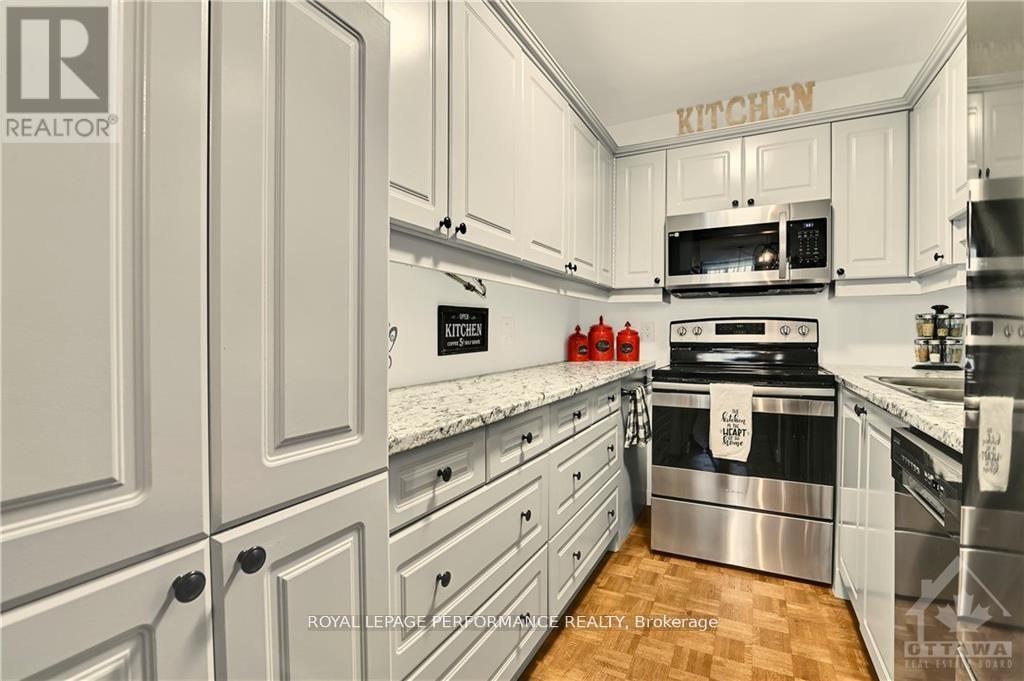 Photo 25 of 1115 2020 Jasmine Crescent, Ottawa ON