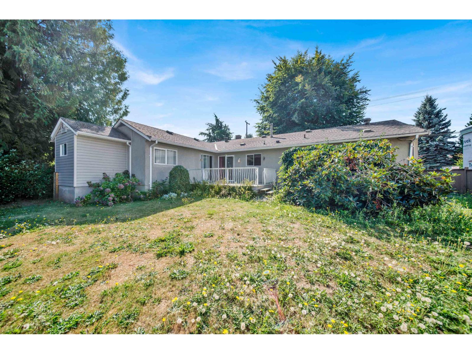 Photo 13 of 14681 110 Avenue, Surrey BC