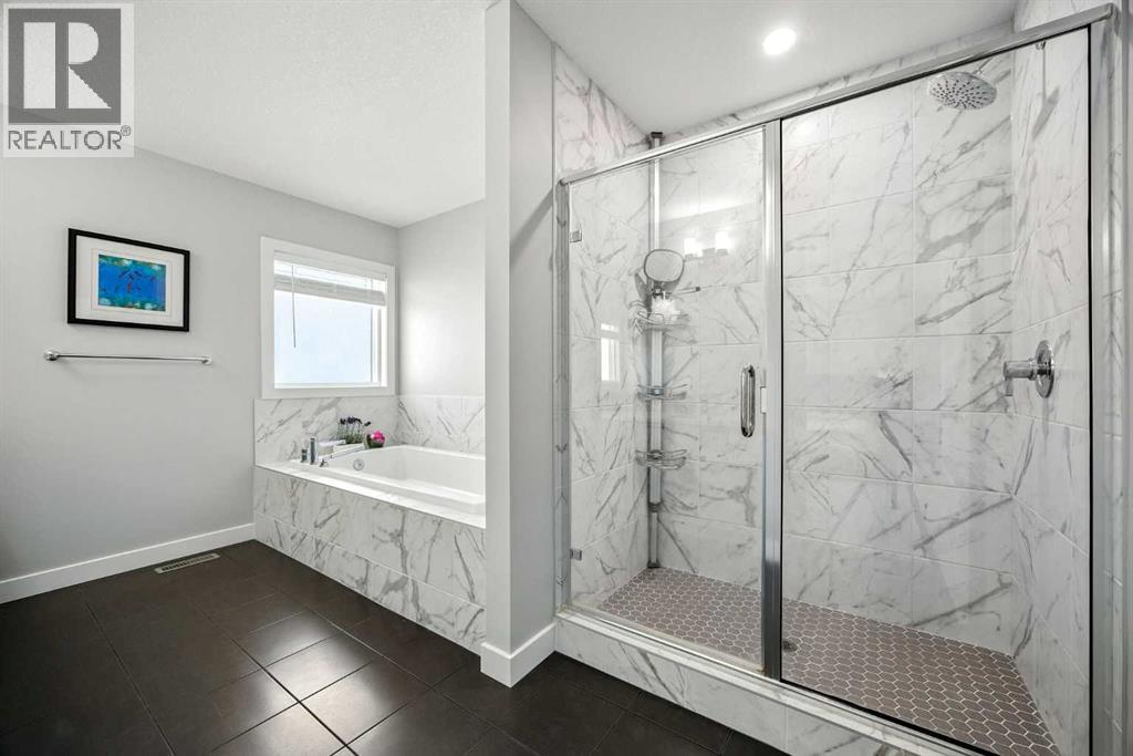 Photo 22 of 97 Amblehurst Gardens Nw, Calgary AB