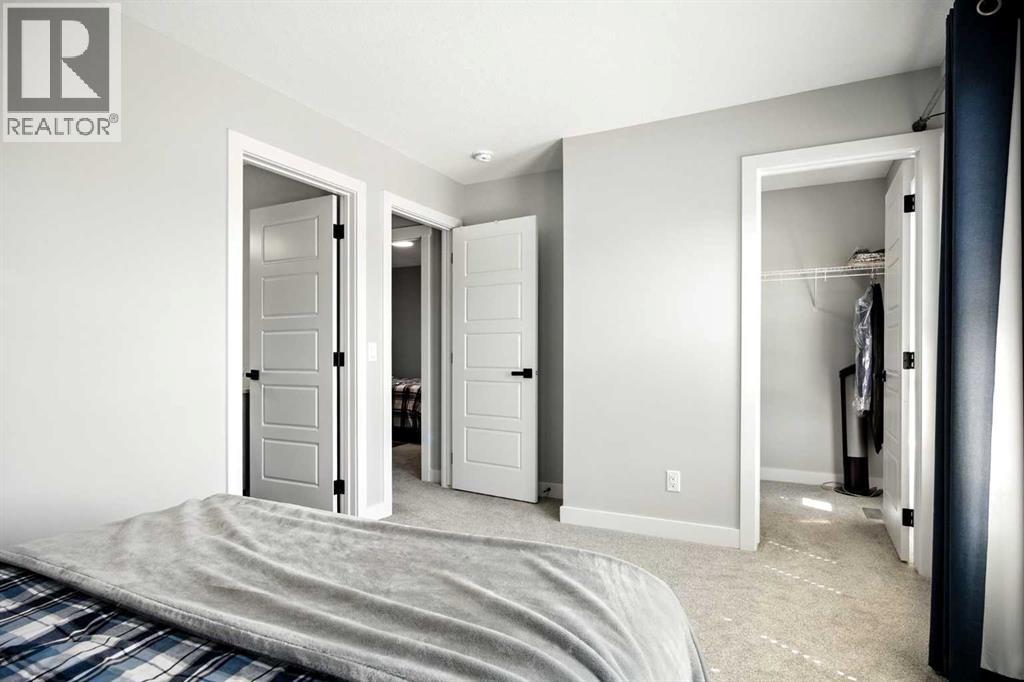 Photo 32 of 97 Amblehurst Gardens Nw, Calgary AB