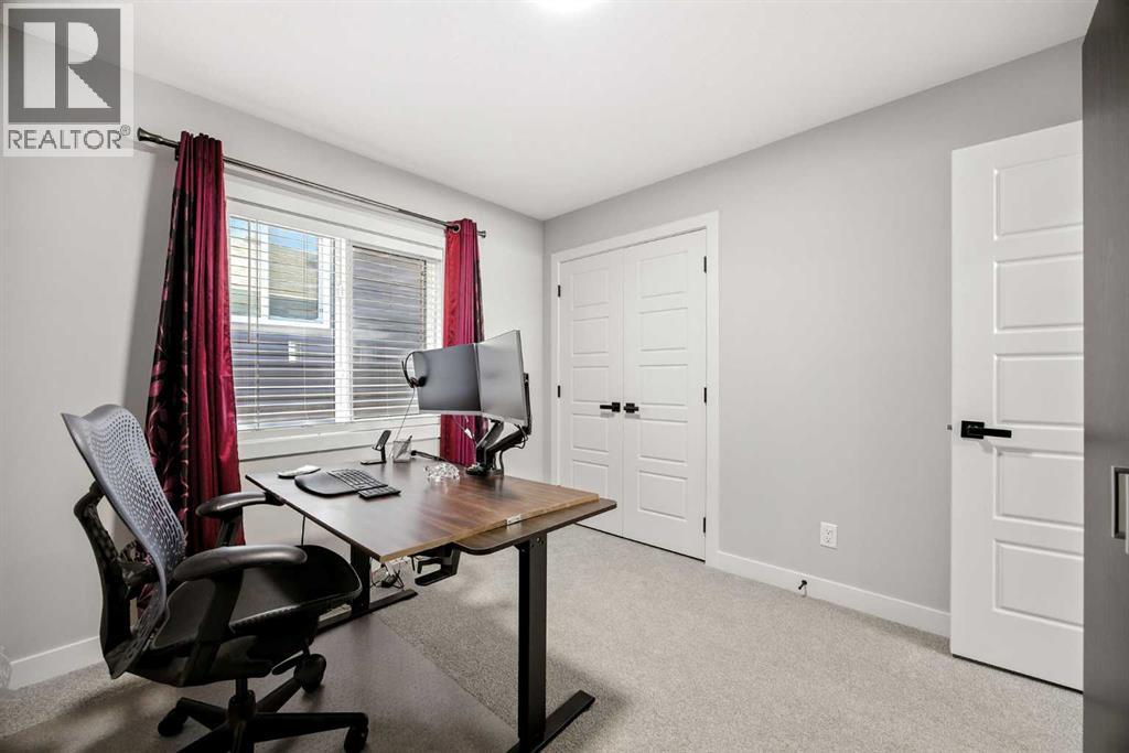 Photo 27 of 97 Amblehurst Gardens Nw, Calgary AB