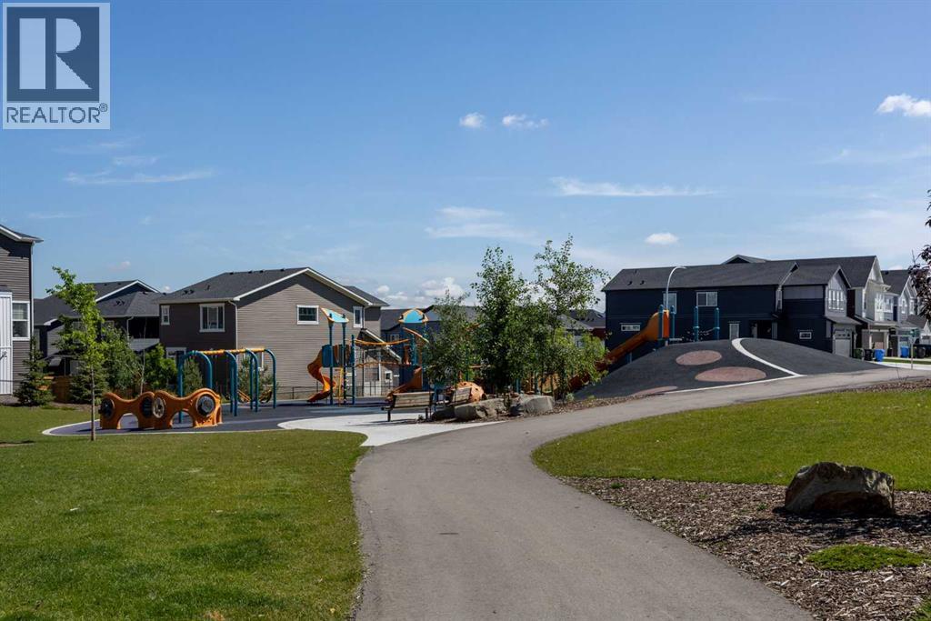 Photo 38 of 97 Amblehurst Gardens Nw, Calgary AB