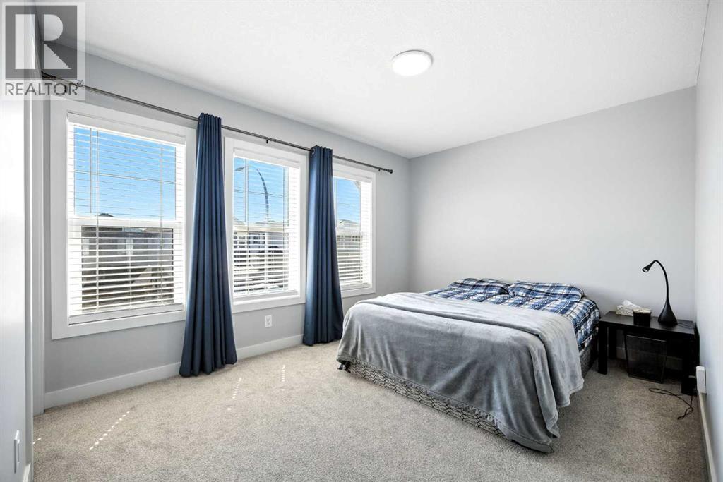 Photo 31 of 97 Amblehurst Gardens Nw, Calgary AB